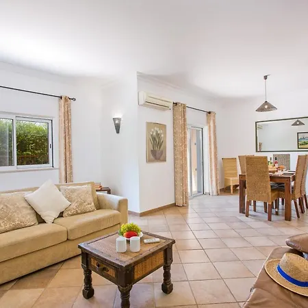 Villa Villas Norca A, B ,c