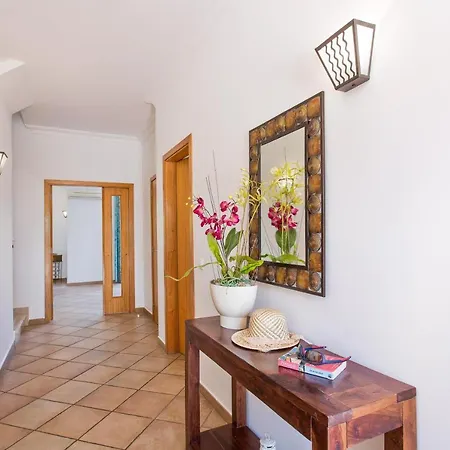 Villa Villas Norca A, B ,c *